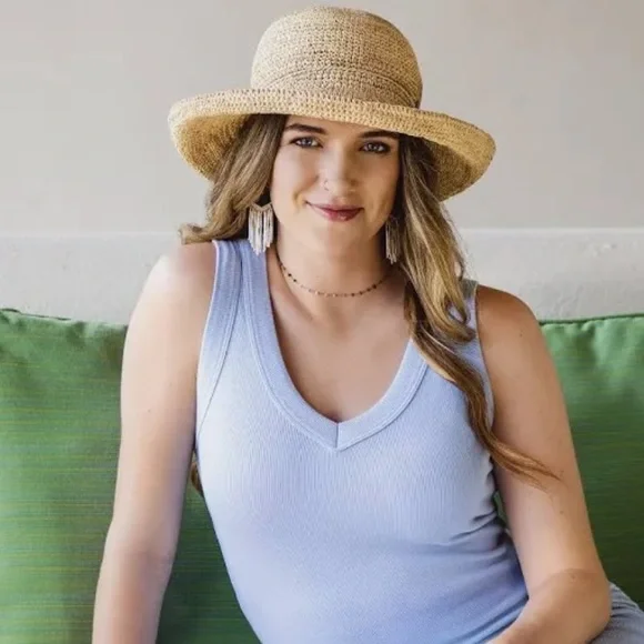 Mommy and me Woven Straw Hyacinth raffia Hats  display picture 3